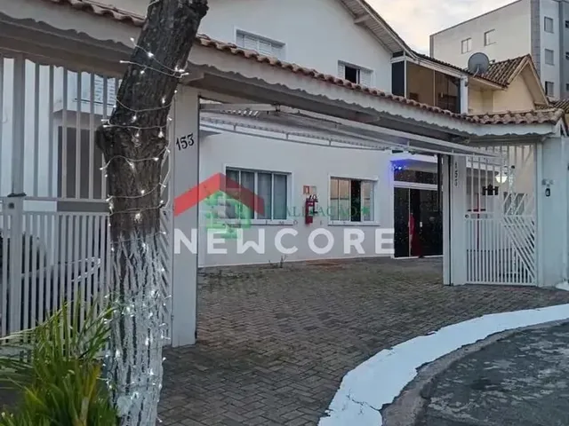 Imagem: Casa de Condomínio em Rua Josephina Liuzzi