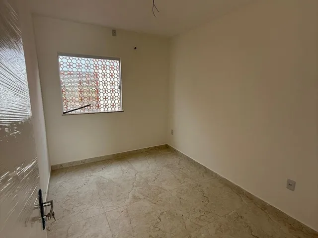 Imagem: Casa residencial para Venda em rua pública