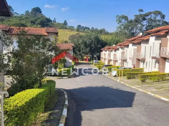 Imagem: Casa de Condomínio em Rua Graciano Soares