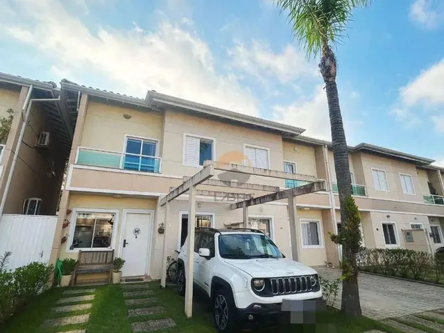 Imagem: A casa possui 3 Dormitórios, 1 Suíte, 2 Banheiros, 2