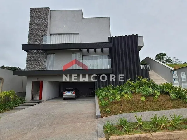 Imagem: Casa de Condomínio em Rua Raul Seixas
