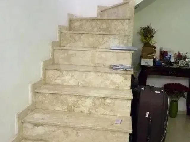 Imagem: Sobrado com 3 Quartos À Venda em Parque
