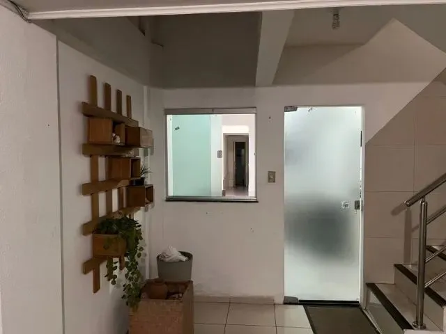 Imagem: Quarto em Apartamento Mobiliado no Centro