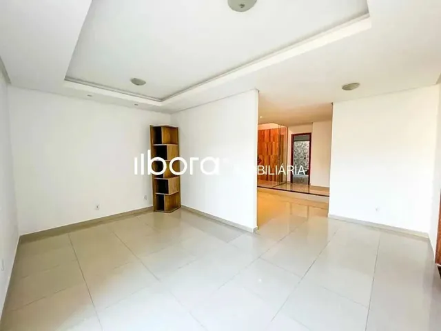 Imagem: Casa no Monte Libano, Castalia, 3 Quartos