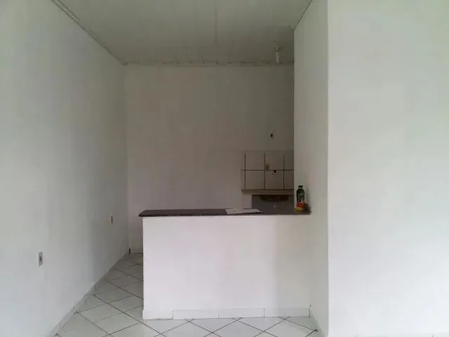 Imagem: A kitnet possui 1 Banheiro, 35m² de Área e está