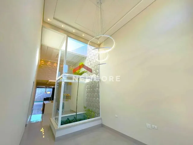 Imagem 2: Casa em Rua Pioneiro Francisco Alcalde - Jardim Higienópolis - Maringá/Pr