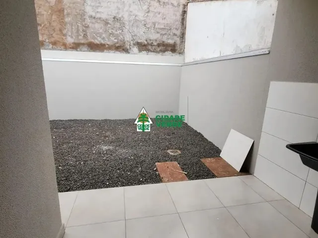 Imagem 4: Casa À Venda em Paiçandu, Jd. Montecristo, com 3 Quartos, com 75 M²