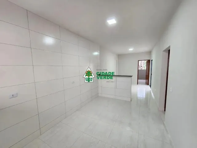 Imagem 7: Casa À Venda em Paiçandu, Jd. Montecristo, com 3 Quartos, com 75 M²