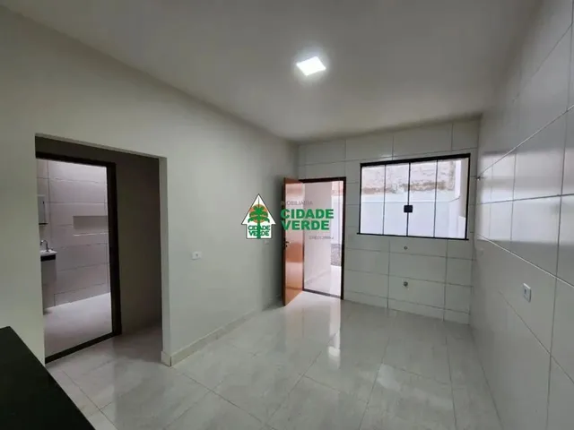Imagem 15: Casa À Venda em Paiçandu, Jd. Montecristo, com 3 Quartos, com 75 M²