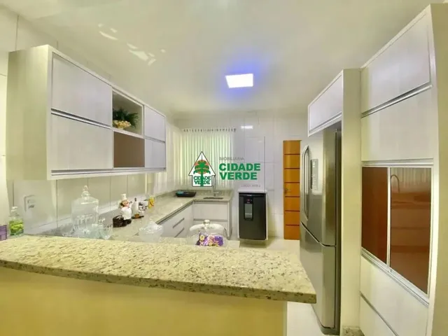 Imagem 5: Casa À Venda em Maringá, Jardim Paris, com 2 Quartos, com 182 M²