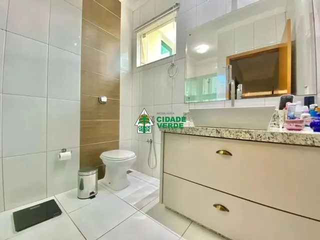 Imagem 2: Casa À Venda em Maringá, Jardim Paris, com 2 Quartos, com 182 M²
