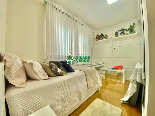Imagem 6: Casa À Venda em Maringá, Jardim Paris, com 2 Quartos, com 182 M²