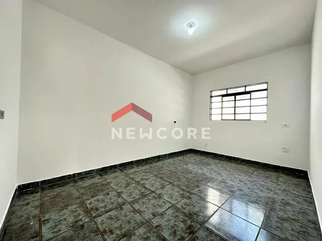 Imagem 2: Casa em Rua Milton Eduardo Luders - Loteamento Grajaú - Maringá/Pr