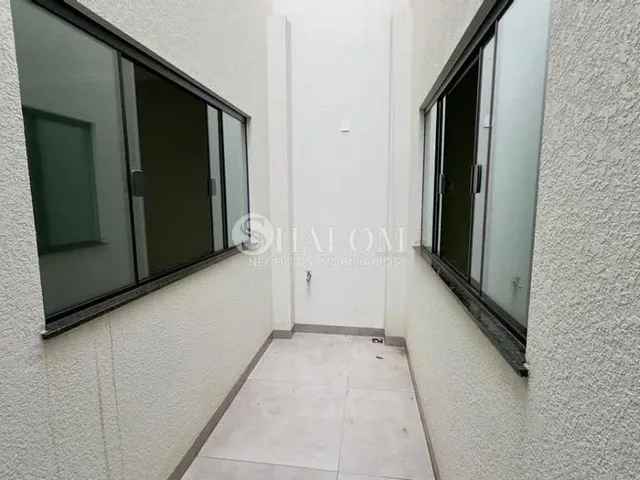 Imagem 2: Casa À Venda em Maringá, Jardim Alvorada, com 3 Quartos, com 150 M²