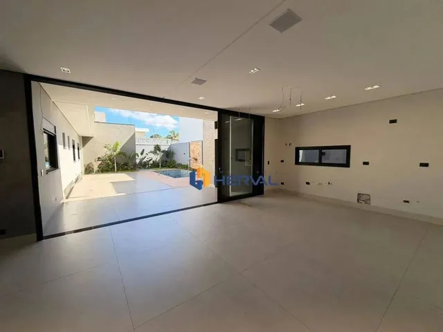 Imagem: Casa com 3 Suítes À Venda por R$ 2.590.000