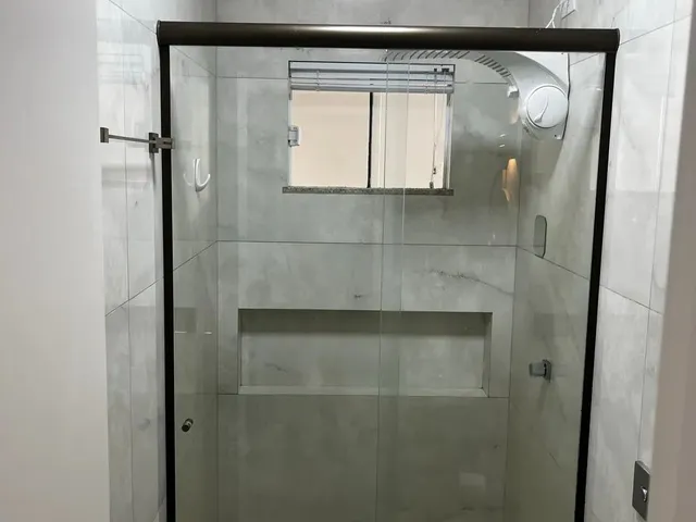 Imagem 8: Casa Moderna com Suíte + Hidromassagem + Área Gourmet - Avenida em Maringá?