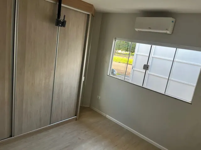 Imagem 11: Casa Moderna com Suíte + Hidromassagem + Área Gourmet - Avenida em Maringá?