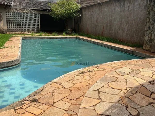 Imagem: Casa com 4 Dormitórios À Venda, 461 M²