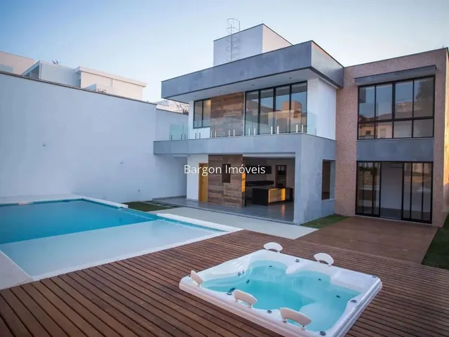 Imagem: Casa 04 Quartos Sendo 03 Suítes para Locação