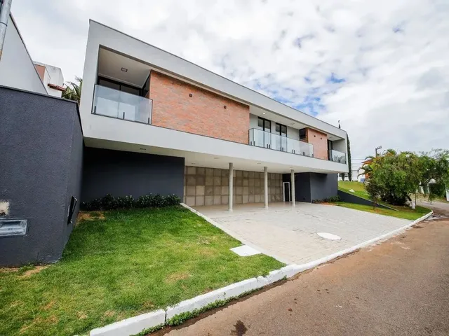 Imagem: Casa com 4 Dormitórios À Venda, 450 M²
