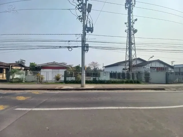 Imagem: Casa Comercial À Venda - Bairro Pinheirinho