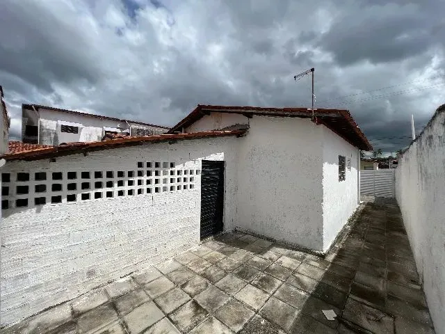Imagem 10: Casa para Alugar com 02 Quartos no Bairro dos Ipês, em Excelente Localização