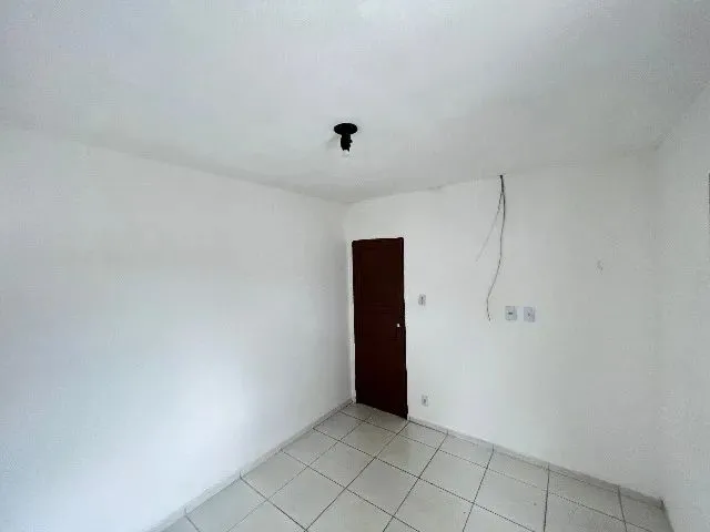 Imagem 7: Casa para Alugar com 02 Quartos no Bairro dos Ipês, em Excelente Localização