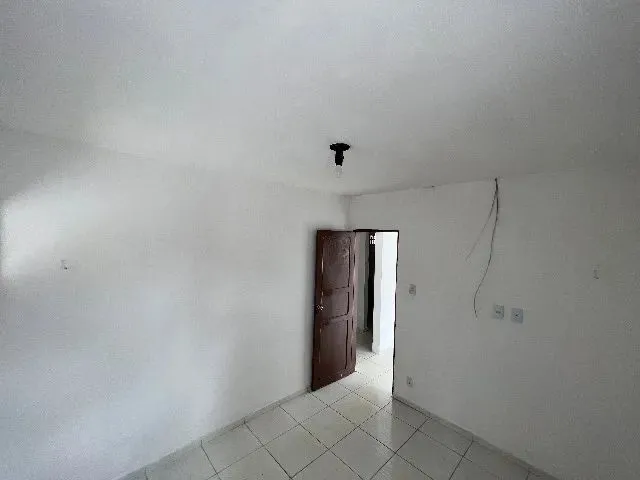 Imagem 9: Casa para Alugar com 02 Quartos no Bairro dos Ipês, em Excelente Localização