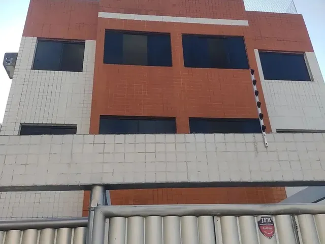 Imagem 2: Imóvel para Aluguel Possui 100 Metros Quadrados com 3 Quartos em Bessa - João Pessoa