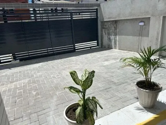Imagem 5: Apartamento com 2 Dormitórios, Sala, Cozinha Americana e Varanda para Alugar, 55 M² Por