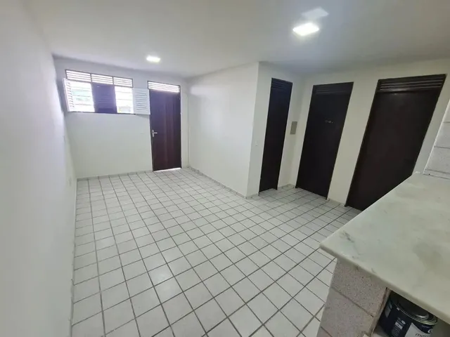 Imagem 1: Bessa - Alugo Apartamento com 2 Quartos