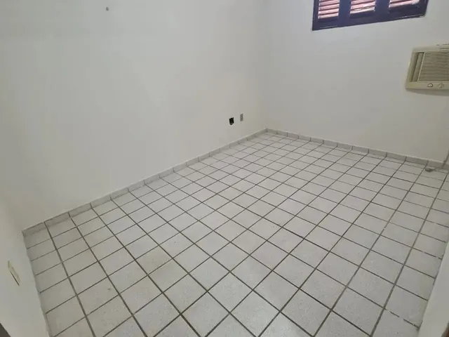 Imagem 7: Bessa - Alugo Apartamento com 2 Quartos