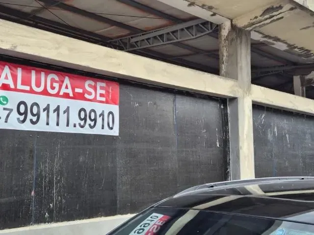 Imagem: Sala Comercial com 240M2 no Centro de Tijucas