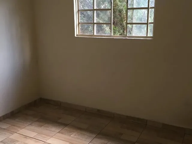 Imagem 6: Sobrado Geminado em Condominio Perto do Centro