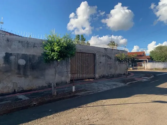 Imagem: Casa À Venda no Bairro Cafezal com 3 Quartos