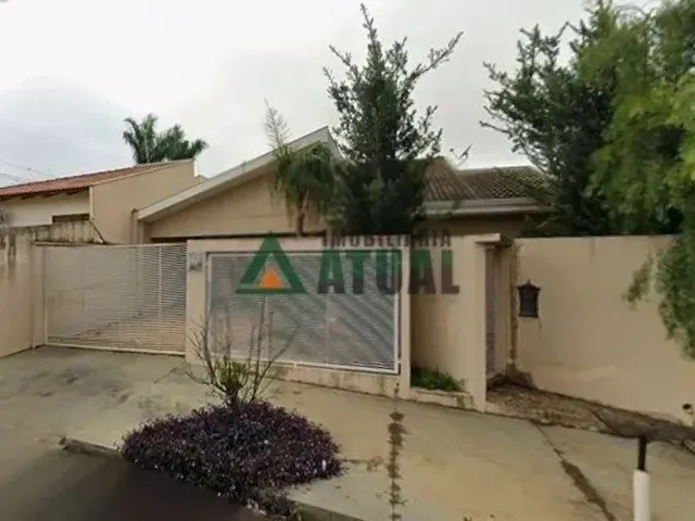 Imagem: Casa a Venda com 3 Quartos, Sendo 1 Suíte