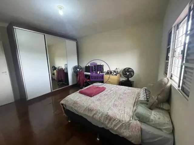 Imagem 10: Casa Térrea À Venda em Localização Privilegiada