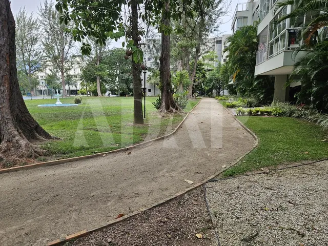 Imagem 12: Cobertura de Luxo na Barra da Tijuca com 5 Quartos e 4 Suítes, 206M² - Rio de Janeiro-Rj