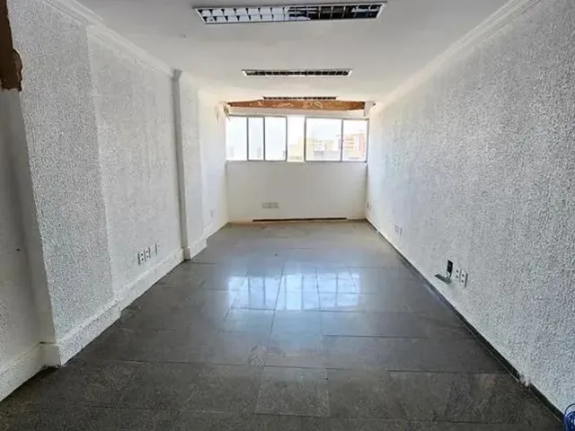 Imagem 2: Sala na Av. Barão de Studart