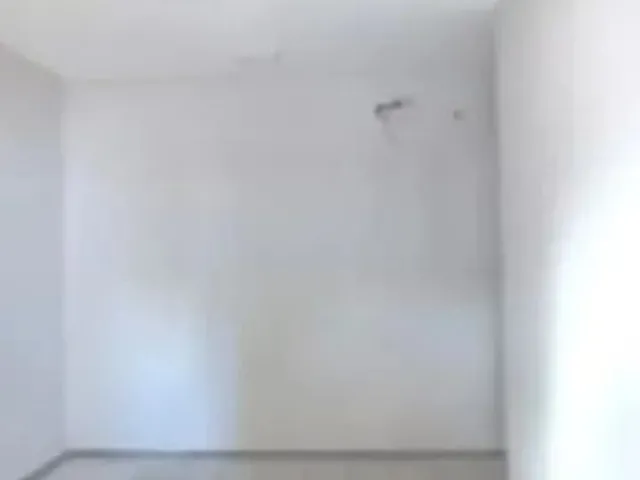 Imagem 8: Sala com 60M², 01 Banheiro, 01 Sala. Paralela a Av. Heráclito Graça, Bem Próximo Ao