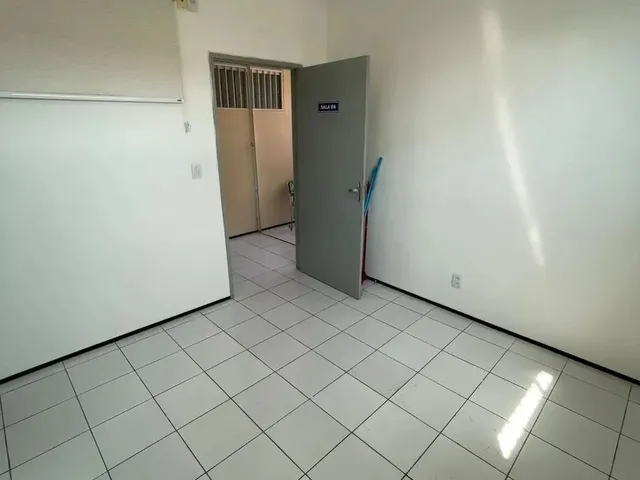 Imagem 4: Sala Comercial Pronta para Seu Consultório!