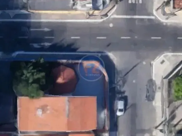Imagem 7: Casa Comercial de Esquina em Corredor de Atividade