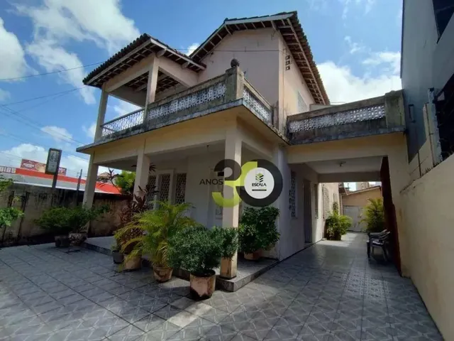 Imagem: Casa Duplex com 5 Quartos À Venda, 262