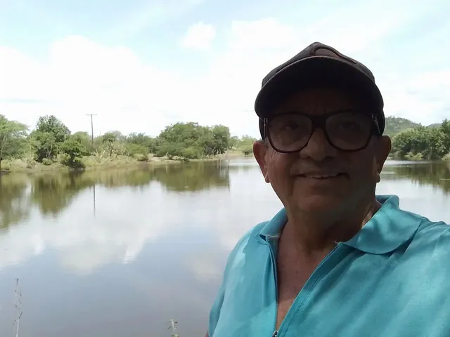 Imagem 13: Fazenda de 429 T, com Duas Casas, Curral e Açude 50% Capim ; Distrito de Jaguara/Feira