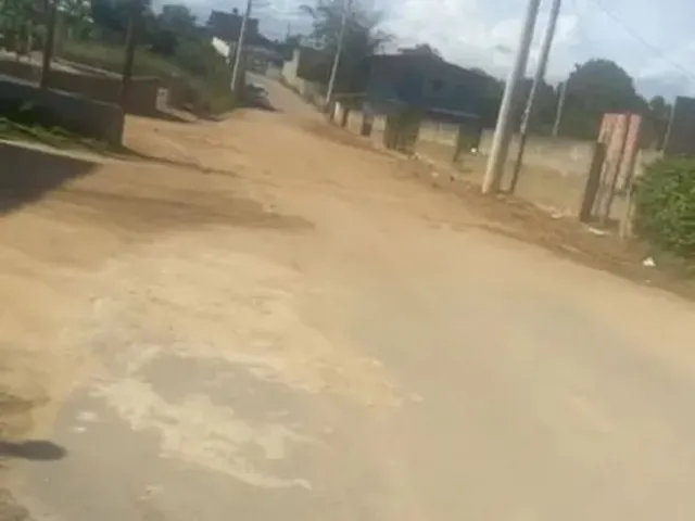 Imagem 2: Vendo, Troco Ou Negocio Lote em Brejo dos Patos em Marataízes