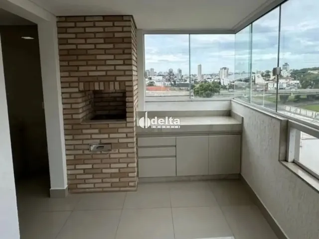 Imagem 5: Apartamento com 3 Quartos Sendo 1 Suíte, Disponível para Locação no Bairro Vigilato