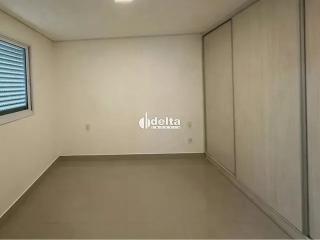 Imagem 3: Apartamento com 3 Quartos Sendo 1 Suíte, Disponível para Locação no Bairro Vigilato