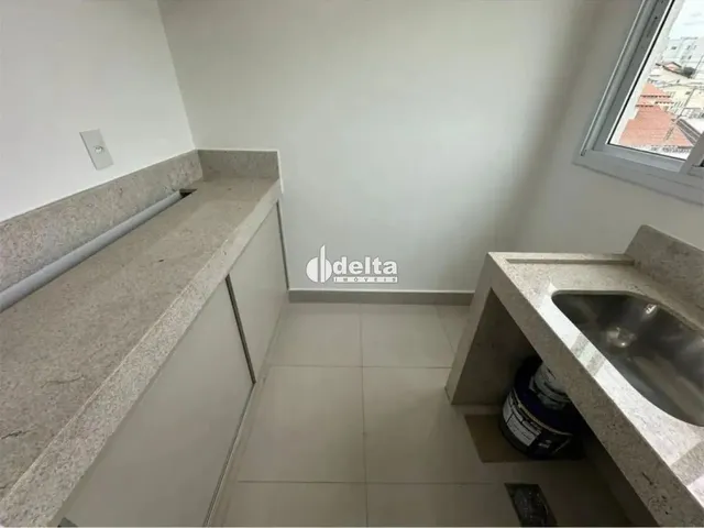 Imagem 16: Apartamento com 3 Quartos Sendo 1 Suíte, Disponível para Locação no Bairro Vigilato