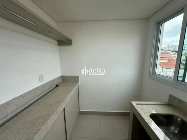 Imagem 12: Apartamento com 3 Quartos Sendo 1 Suíte, Disponível para Locação no Bairro Vigilato