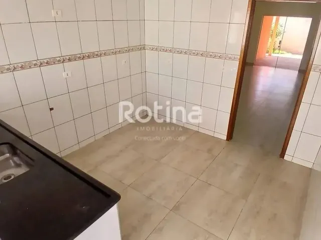 Imagem 4: Casa para Alugar, 3 Quartos, Granada - Uberlândia/Mg - Rotina Imobiliária